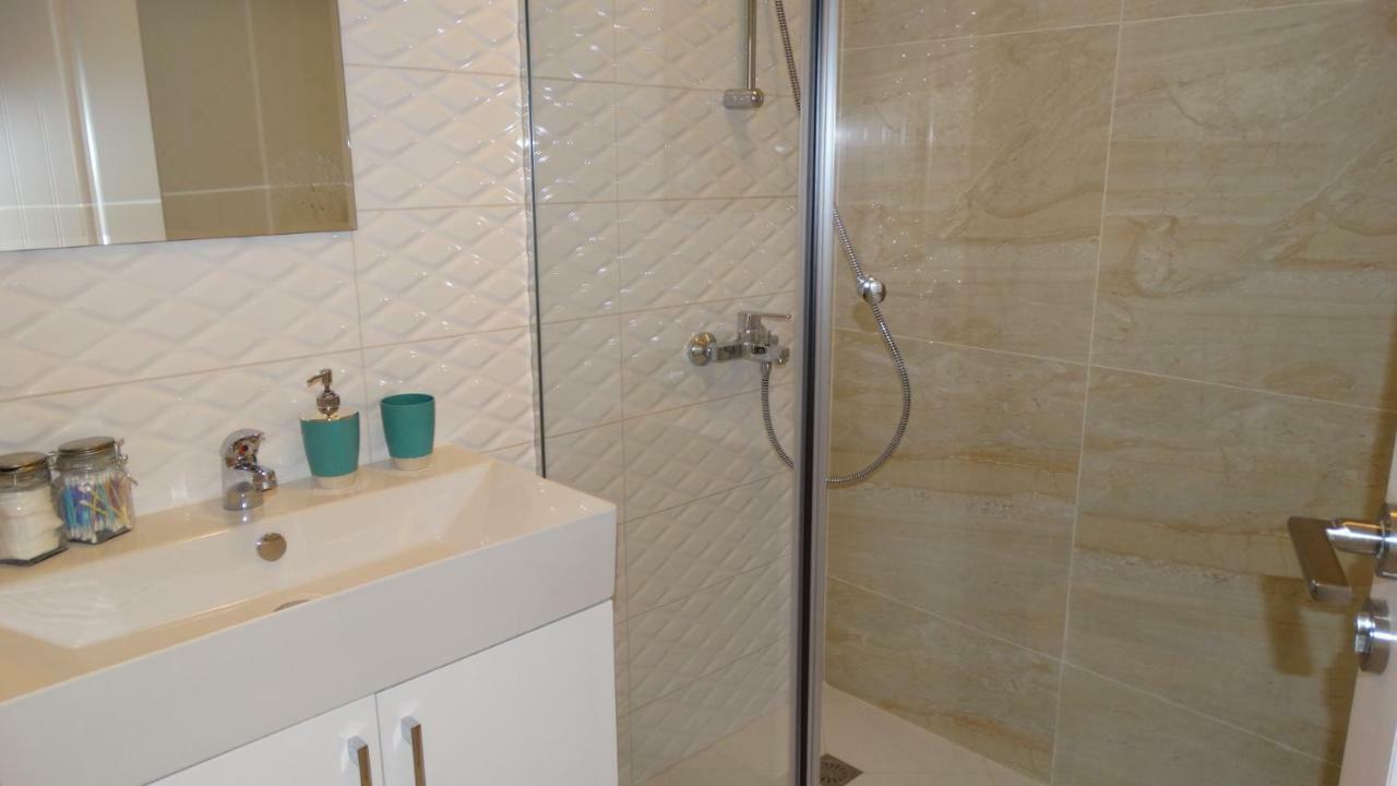July'S Island Deluxe Apartment Chernomorets Exterior photo
